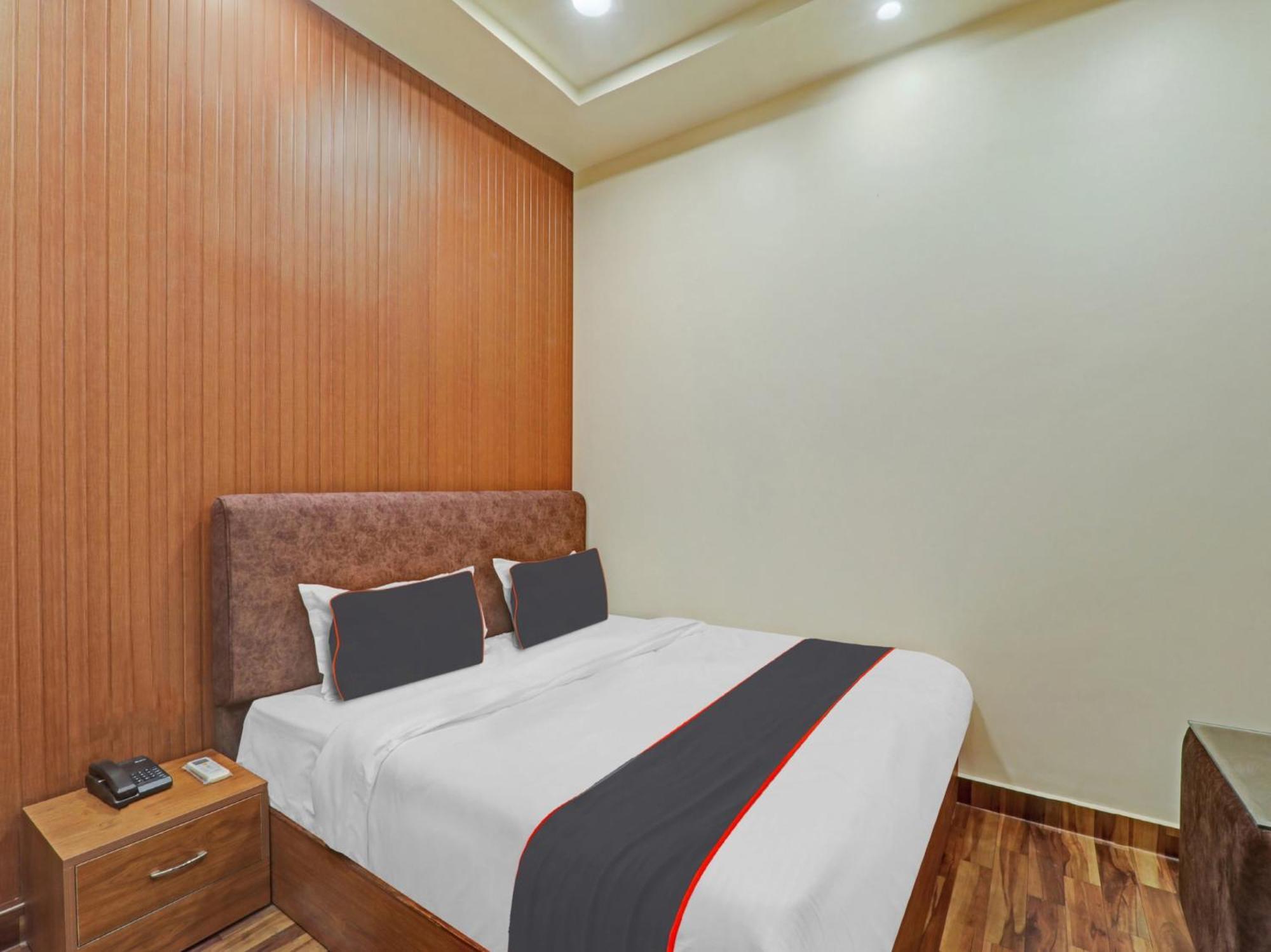 Hotel O The Ashiyana Inn Λάκναου Εξωτερικό φωτογραφία