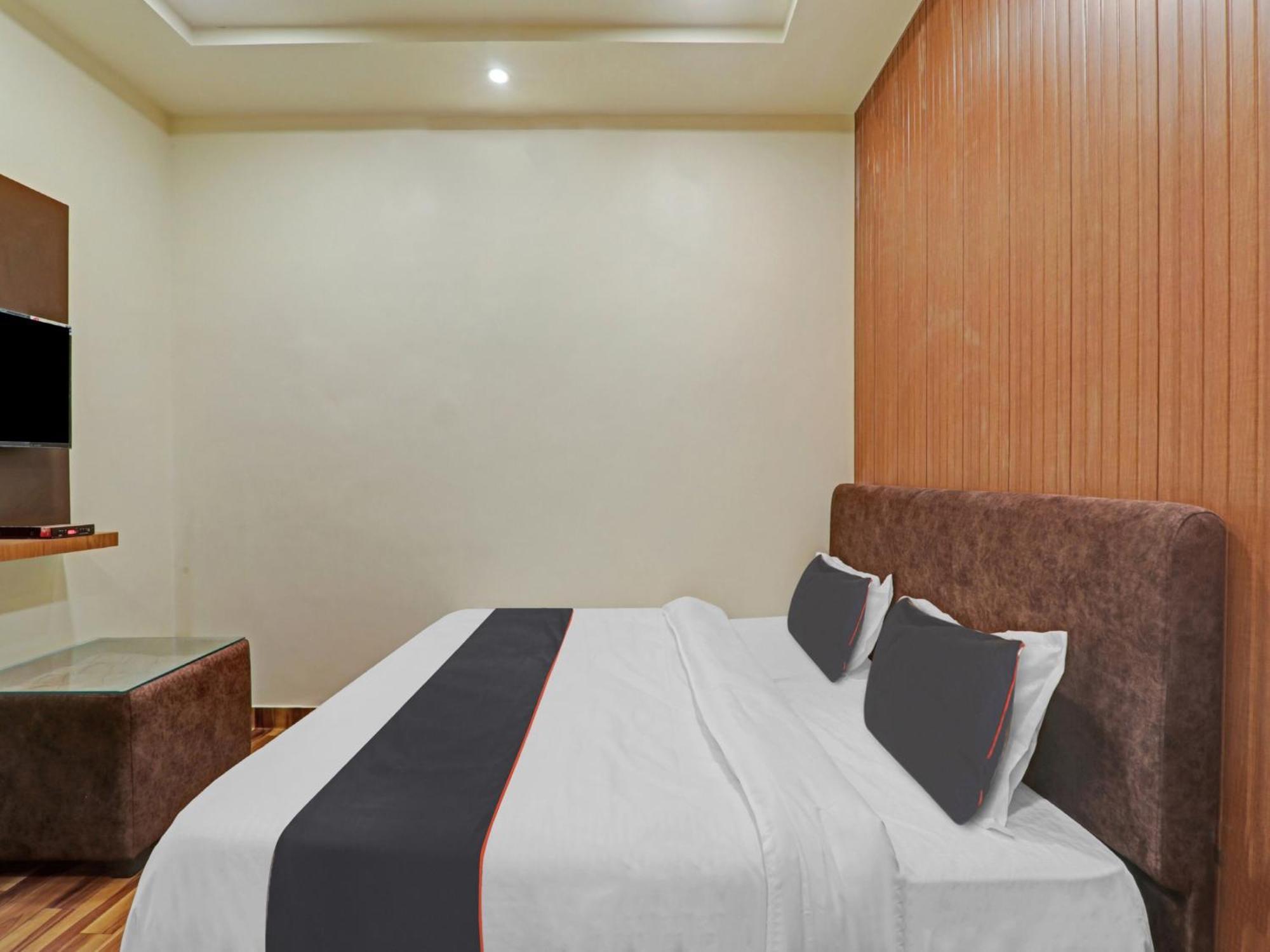 Hotel O The Ashiyana Inn Λάκναου Εξωτερικό φωτογραφία