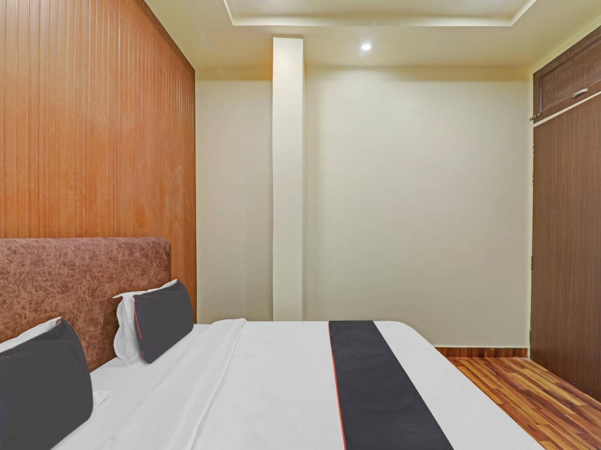 Hotel O The Ashiyana Inn Λάκναου Εξωτερικό φωτογραφία